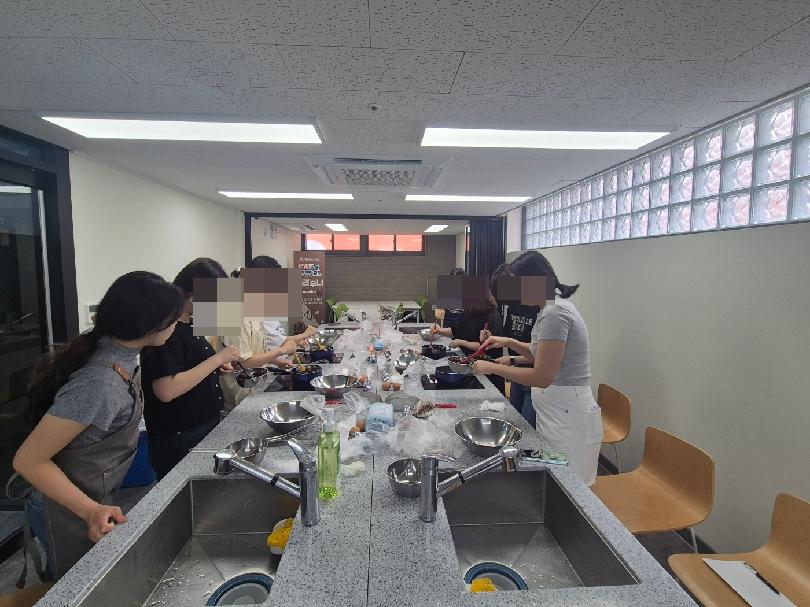 [다이로움청년학교2]–브라우니만들기1.jpg