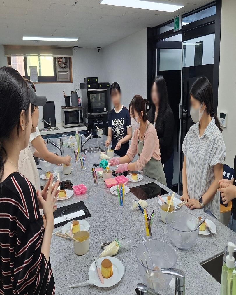 2026.7.27.왁뿌키티케이크1.jpg